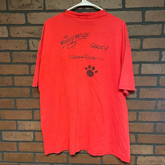 Vintage Disneyland 45 Years of Magic T Shirt - Picture 6 of 6